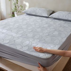 Parure <span class=keywords><strong>de</strong></span> draps 3 pièces LIIESEN en viscose et soie glacée, avec drap-housse, drap <span class=keywords><strong>plat</strong></span> et taies d'oreiller, rafraîchissante et lavable en machine - Product Image 1