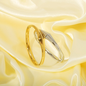 Elegant Minimalist 18K Gold Plated Geometric Bangle | <strong>Abstract</strong> <strong>Design</strong> Women's Luxury <strong>Jewelry</strong> Collection - Product Image 1