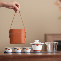 Coffret Cadeau d'Affaires : Mini Service à Thé en Céramique avec Couvercle, Design Rétro Portable, Tasse à Service Rapide pour Voiture, Une Théière et Trois Tasses