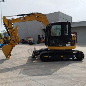 Mini-pelleuse d'occasion CAT 308DCR économique avec système à double vitesse pour la rénovation routière et l'aménagement paysager - Product Image 2