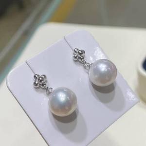 Pendientes colgantes florales de plata de ley con cuatro cuentas y perlas de agua dulce Edison de 10-11 mm de alto brillo para mujer - Product Image 4