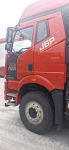 Camion lourd FAWJ6P de FAW Corporation, vitesse maximale de 120 km/h, diesel durable, grand design, plusieurs couleurs, simple cabine, forte puissance, neuf - Product Image 3
