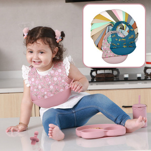 Plato de Succión YoFun para Bebé, Platos de Silicona para Bebé, Popular en Línea, Tienda de Bebés, Set de Alimentación para Bebé - Product Image 4