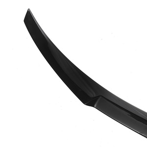 สปอยเลอร์หลังทรง Ducktail สีดำ ABS สำหรับ BMW E60 ซีรีส์ 5 ปี 2005-2011 - Product Image 4
