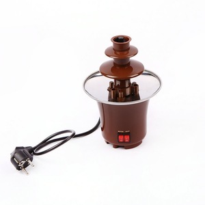 <span class=keywords><strong>Fontaine</strong></span> à <span class=keywords><strong>chocolat</strong></span> transfrontalière à trois niveaux, machine à cascade de <span class=keywords><strong>chocolat</strong></span> fondu de style européen et américain, modèle manuel chinois - Product Image 1