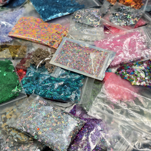 Holographic Chunky <strong>Glitter</strong> Random 35 to 40 Colors Sample White <strong>Red</strong> Silver Black <strong>Glitter</strong> for Tumbler Festival Decor Stock in USA - Product Image 4