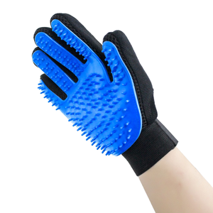 Gants de toilettage pour animaux de compagnie en silicone, brosse de massage rouge pour le nettoyage et le bain des chiens - Product Image 4