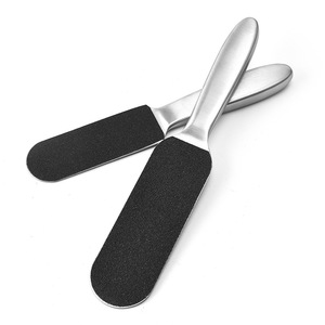 Strumenti pedicure di alta qualità raschietto <span class=keywords><strong>per</strong></span> tacco file <span class=keywords><strong>per</strong></span> pedicure strumenti <span class=keywords><strong>per</strong></span> pedicure in acciaio inox - Product Image 6