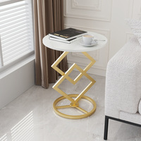 Table basse lumineuse en marbre, moderne et créative, pour petit appartement, table d'appoint simple, canapé d'angle en métal, ensemble de salle à manger