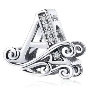 Vendita all'ingrosso calda lettera ciondolo perline di gioielli per la creazione di gioielli braccialetto charm 925 Sterling Silver 26 alfabeto metallo