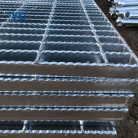 Grille de sol en acier galvanisé, plateforme de passerelle extérieure, terrasse, antidérapante, bâtiment métallique