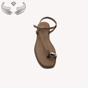 Sandalias Planas para Mujer de Alta Calidad, Antideslizantes, Ligeras, Modernas para Verano, con Logotipo Personalizado, Empaque Directo de Fábrica, Más Vendidas - Product Image 6