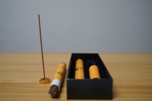 Bâtons d'encens courts <span class=keywords><strong>de</strong></span> bien-être à base <span class=keywords><strong>de</strong></span> plantes <span class=keywords><strong>de</strong></span> qualité supérieure, mélange aromatique naturel, écologique, biologique, énergie estivale, équilibre, relaxation profonde - Product Image 5