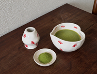 Ensemble de thé matcha japonais moderne et écologique avec logo personnalisé, vente en gros, 5 pièces : bol à matcha en céramique, fouet, support pour fouet, cuillère, boîte à thé