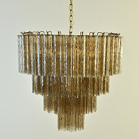 Lustre vintage médiéval français, suspension en tubes de verre texturés superposés, lampe de luxe électroplaquée pour la décoration de villas, salons et salles à manger