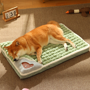 Tapis d'hiver chaud personnalisé pour chiens, <span class=keywords><strong>canapé</strong></span> de luxe pour petits et moyens chiens, lit à carreaux pour chats et chiens, peluches de sommeil amovibles et lavables pour animaux de compagnie - Product Image 1