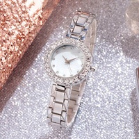 Montre de luxe exquise pour femme, à quartz, boîtier en alliage de 28 mm, bracelet en acrylique, cadran à aiguilles, écologique, avec logo personnalisé, coffret cadeau