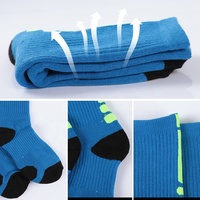 Chaussettes de basket-ball de sport professionnel Chaussettes de fond de serviette Elite Sports épais Running Chaussettes de cyclisme pour enfants EOL305