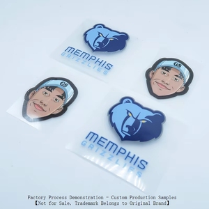 Cao cấp tùy chỉnh YC vá MLB sắt-on dập logo in chuyển nhiệt PVA cao su & Silicone chữ ký cho hàng may mặc - Product Image 2