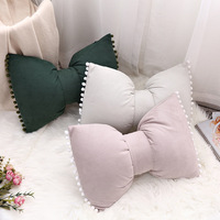 Coussin princesse de style nordique de couleur unie mignon oreiller à nœud de baie vitrée pour le bureau et la maison quatre saisons disponibles pour les Ins
