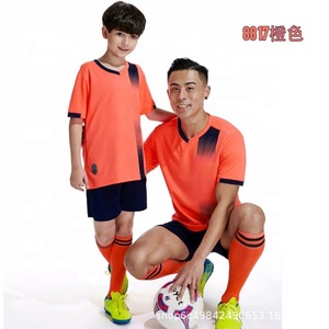 Tuta da <span class=keywords><strong>calcio</strong></span> per <span class=keywords><strong>bambino</strong></span> genitore maglia da <span class=keywords><strong>calcio</strong></span> per tuta da <span class=keywords><strong>calcio</strong></span> per ragazzi tuta da allenamento ad asciugatura rapida - Product Image 6