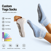 Chaussettes de Pilates pour femmes de haute qualité avec logo personnalisé, chaussettes antidérapantes respirantes, chaussettes de sport en coton pour le yoga, chaussettes de fitness pour femmes