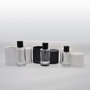 50 ml de botella de perfume de vidrio con tapa magnética <span class=keywords><strong>y</strong></span> embalaje exterior para enviar a <span class=keywords><strong>amigos</strong></span> preferido - Product Image 5