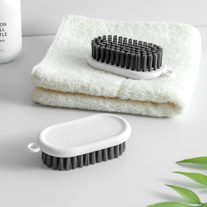 Brosse de nettoyage manuelle Sanga en PP écologique pour chaussures et linge - Product Image 1