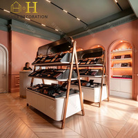 Vitrine de présentation de maquillage de luxe sur mesure, comptoir de présentation de maquillage, armoires de présentation de soins de la peau, présentoir de cosmétiques pour la vente au détail