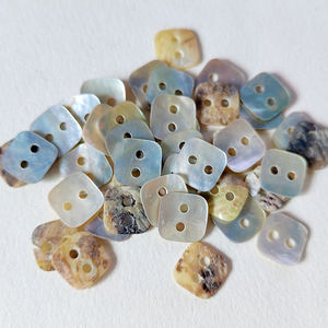 Квадратные пуговицы из перламутра 13 мм с 2 отверстиями, натуральные пуговицы из мабе-ракушки с закругленными углами для одежды и рукоделия, напрямую от производителя - Product Image 5