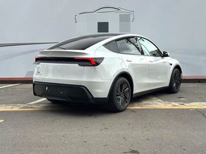 <span class=keywords><strong>Tesla</strong></span> <span class=keywords><strong>Model</strong></span> Y 2025 Usado, SUV Eléctrico de <span class=keywords><strong>Segunda</strong></span> <span class=keywords><strong>Mano</strong></span>, <span class=keywords><strong>Tesla</strong></span> <span class=keywords><strong>Model</strong></span> Y RWD, 593 km, 299 HP, Bajo Kilometraje, para Exportación - Product Image 4