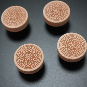 עצירת יין יין מותאם אישית פקק עץ בר דקורטיבי בר מטבח אביזר מפעל מותאם אישית בר בגודל מלא - Product Image 3