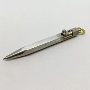 Stylo à bille en acier inoxydable en forme de mini-<span class=keywords><strong>pistolet</strong></span> fait à la main pour la <span class=keywords><strong>défense</strong></span> personnelle, solide, portable, pendentif en métal de poche - Product Image 3