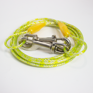 Modische Dual-<span class=keywords><strong>Dog</strong></span> Blei Anti-Biss Doppelhaken Stahldraht seil Haustier Traktion Außen leine Weich plastik Anti-Chew Eigenschaft - Product Image 1