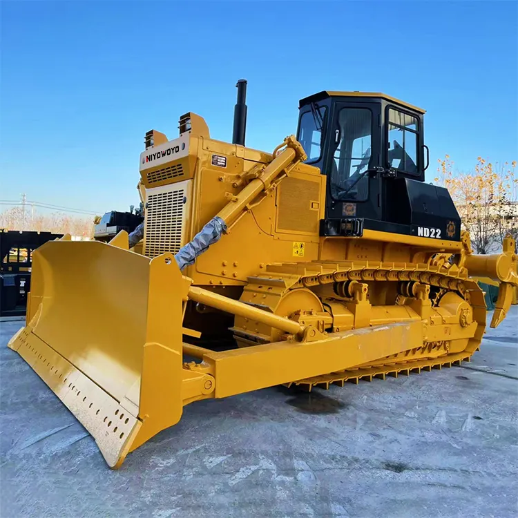 2024 New product factory direct sales bulldozer 220hp bulldozer truck with cab