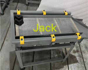 Lames et accessoires de table vibrante pour le broyeur de granulation de fil de cuivre RM-C4 30-50 kg/h, <span class=keywords><strong>machine</strong></span> de recyclage de métaux. - Product Image 2