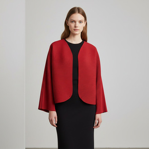 Elegante Chaqueta de Mujer de Talla Grande con Cuello Cuadrado y Manga Larga, Tejido Sólido Antiarrugas, Prenda Exterior Holgada con Pliegues, 100% Poliéster, en Stock - Product Image 5