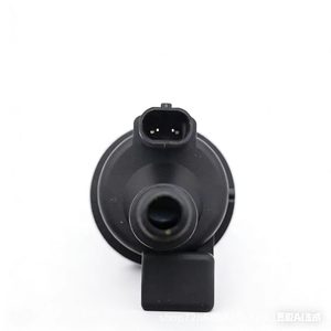 Válvula solenoide de filtro de carbón F01R00Q015, tamaño de puerto de 1/4 pulgada, para válvulas de control de gas Baojun Wuling, material de plástico y cobre - Product Image 2