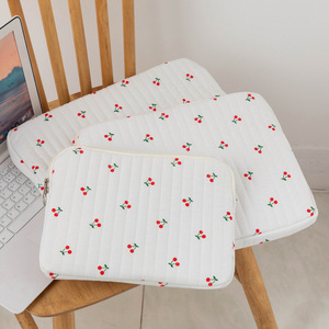 Custodia <span class=keywords><strong>per</strong></span> Tablet alla Moda Personalizzata all'Ingrosso, Morbida Trapuntata a Cuore in Poliestere con Cerniera, Cover <span class=keywords><strong>per</strong></span> <span class=keywords><strong>iPad</strong></span>, Custodia <span class=keywords><strong>per</strong></span> Laptop <span class=keywords><strong>per</strong></span> Donne - Product Image 6