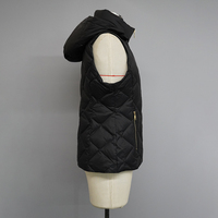 Rompi Puffer Wanita Desainer Hitam Vintage Anti Air Bordir Kancing Berlapis Diamond Quilted