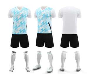 Lei Sheng Custom Voetbalshirt Set voor Heren, 100% Polyester, 140g, Effen Gekleurd, Heat-Transfer Print, Opstaande Kraag, Effen Patroon, Snel Droogend - Product Image 5