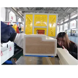Máquina de última tecnología para fabricar marcos de puertas de madera maciza y PVC WPC, <span class=keywords><strong>precio</strong></span> de fabricante para India - Product Image 1