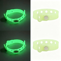 Bracelets en silicone ajustables avec logo personnalisable pour charms de sabots Jibbitz, cadeaux de fête, accessoires quotidiens pour garçons, filles et romantiques