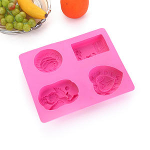 Moule à bougies en silicone sans BPA, à démoulage <span class=keywords><strong>facile</strong></span>, fait <span class=keywords><strong>maison</strong></span>, 4 cavités, formes différentes, cœur/fleur/angle, et moule à savon en silicone - Product Image 5