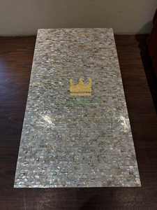 Table basse élégante faite à la main avec incrustation de nacre-Mobilier d'accent artistique pour la conception de maisons de luxe - Product Image 2