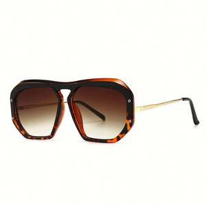 Gafas de Sol Cuadradas Vintage de Moda 2022 para Mujer, Gafas Transparentes con Protección UV400, Gafas de Sol Poligonales Extra Grandes para Hombre - Product Image 5