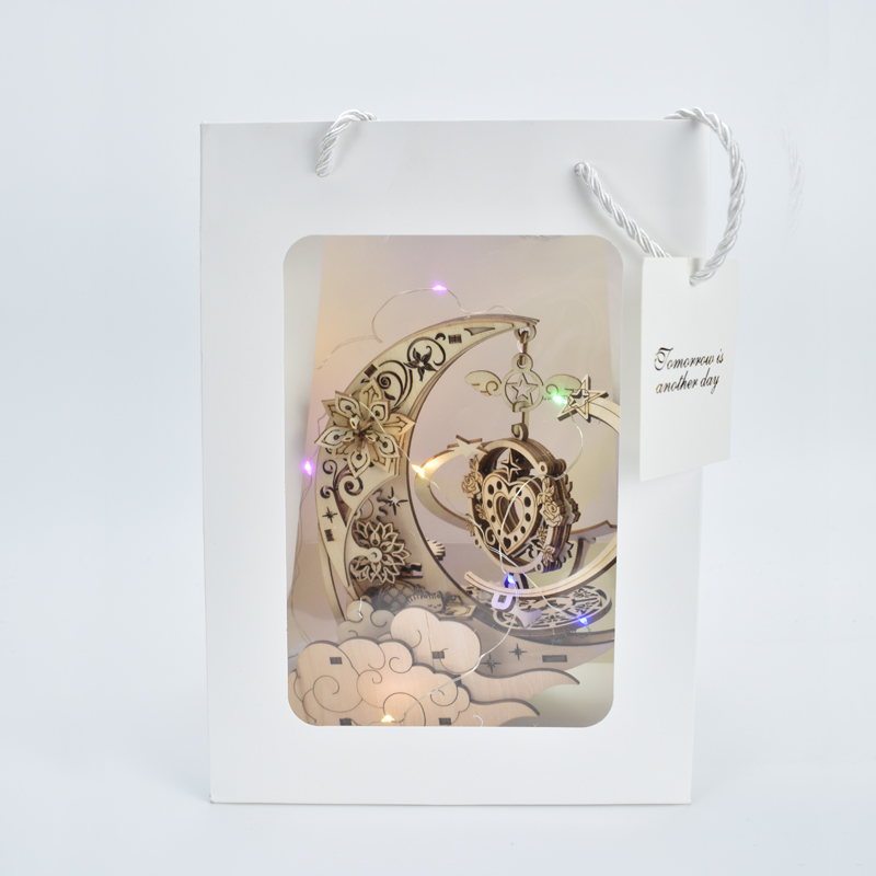 Plain box gift bag lantern