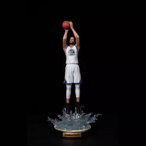 Figura Coleccionable de Stephen Curry, Estrella del Baloncesto, en Pose de Tiro, con Base con Efecto de Salpicadura, para Fanáticos del Deporte y Coleccionistas - Product Image 1