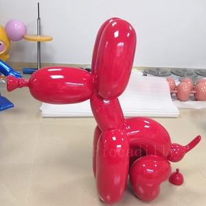 Centro Comercial decoración de alta calidad de fibra de vidrio en cuclillas caca perro globo escultura para venta - Product Image 1