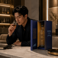 Boîte magnétique verticale bleue mate personnalisable avec logo, conteneur rigide premium avec dorure à chaud pour bouteilles d'alcool et de whisky